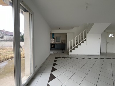 MAISON A VENDRE - ANDREZIEUX BOUTHEON - 118 m2 - 285�500�&euro;