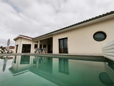 MAISON A VENDRE - ANDREZIEUX BOUTHEON - 208 m2 - 599000€