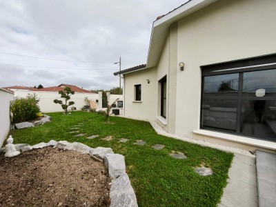 MAISON A VENDRE - ANDREZIEUX BOUTHEON - 208 m2 - 599000€