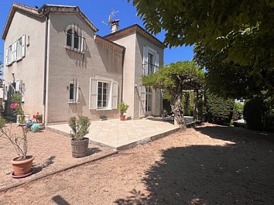 MAISON A VENDRE - AUREC SUR LOIRE - 253 m2 - 325000€