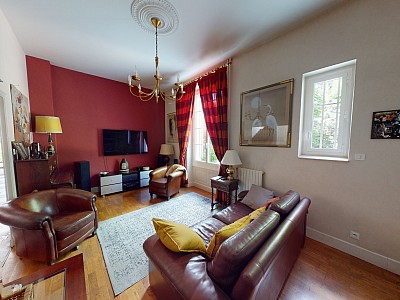 MAISON A VENDRE - AUREC SUR LOIRE - 253 m2 - 325000€