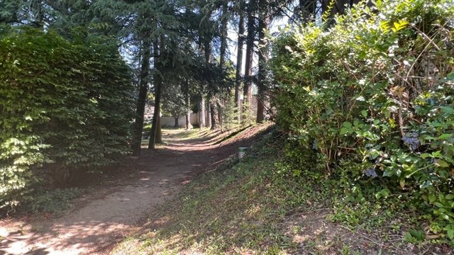 MAISON - AUREC SUR LOIRE - 253 m2 - 325�000�&euro;