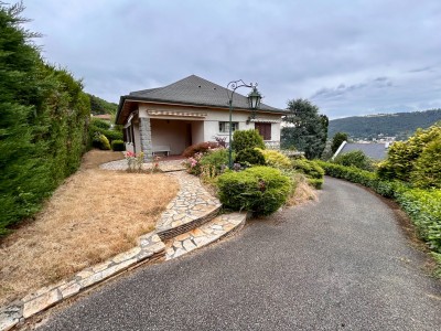 MAISON A VENDRE - AUREC SUR LOIRE - 216 m2 - 230000€