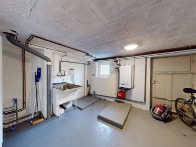 MAISON A VENDRE - BAS EN BASSET - 186 m2 - 269�000�&euro;