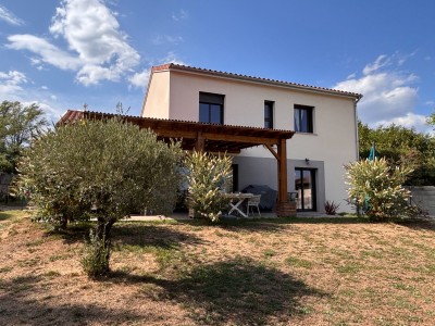 MAISON A VENDRE - BEAUZAC - 180 m2 - 447 000 €