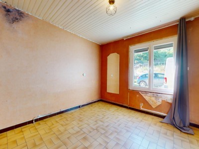 Maison individuelle A VENDRE - BEAUZAC - 163.2 m2 - 127 000 €