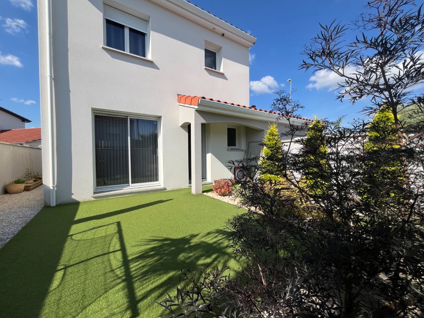 MAISON - BONSON - 86 m2 - VENDU