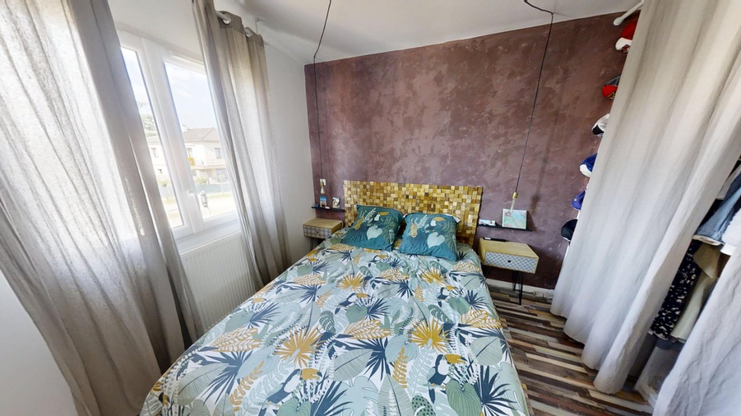 MAISON - BONSON - 86 m2 - VENDU