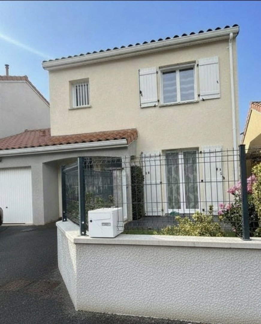 MAISON - BONSON - 90 m2 - VENDU