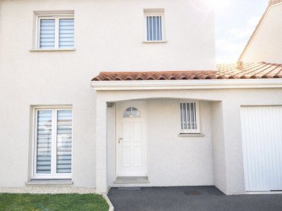 MAISON A VENDRE - BONSON - 87 m2 - 257�000�&euro;