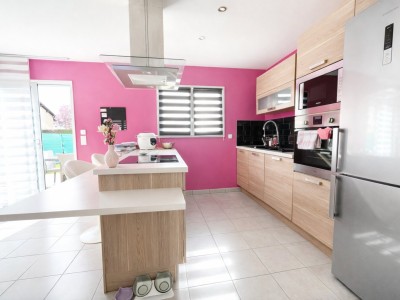 MAISON A VENDRE - BONSON - 87 m2 - 257�000�&euro;