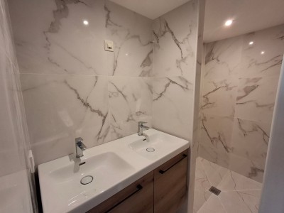 MAISON A VENDRE - BONSON - 231 m2 - 469�000�&euro;