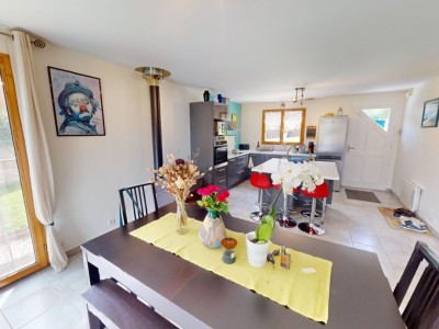 MAISON A VENDRE - CHAMBLES - 92 m2 - 262000€