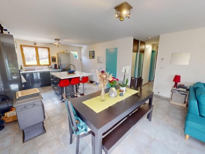MAISON A VENDRE - CHAMBLES - 92 m2 - 262000€