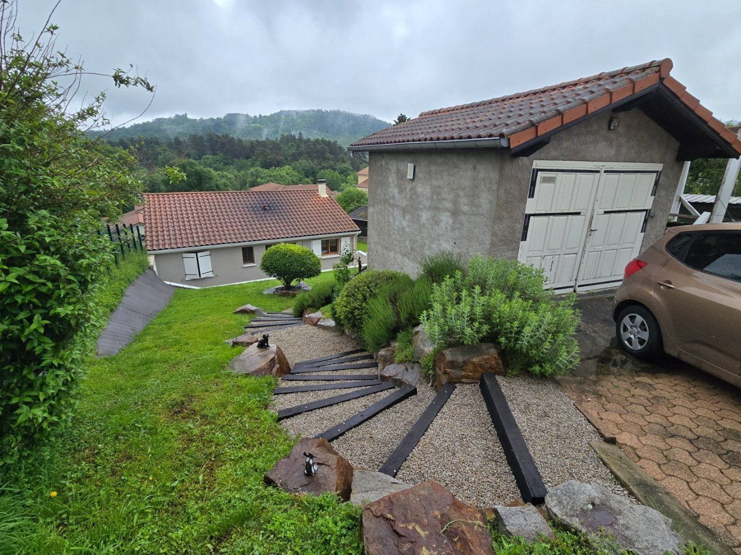 MAISON - CHAMBLES - 92 m2 - VENDU