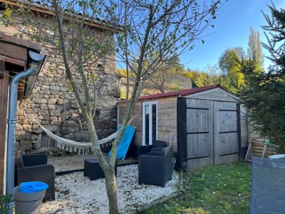 MAISON A VENDRE - CHAZELLES SUR LAVIEU - 90 m2 - 190000€
