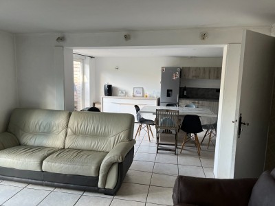 MAISON A VENDRE - CHAZELLES SUR LAVIEU - 90 m2 - 190000€