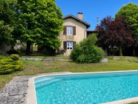 MAISON A VENDRE - CHEVRIERES - 121 m2 - 241 500 &euro;