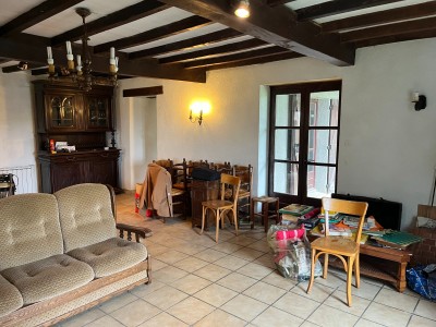 MAISON A VENDRE - CHEVRIERES - 121 m2 - 241 500 €