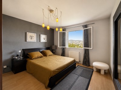 MAISON A VENDRE - FIRMINY - 147 m2 - 360 000 €