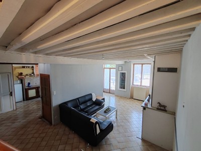 Maison de ville A VENDRE - L HORME - 119 m2 - 155000€