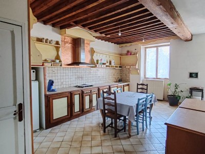 Maison de ville A VENDRE - L HORME - 119 m2 - 155000€