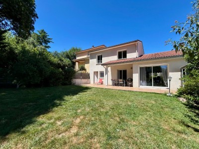 A vendre - villa 4 pices - La Fouillouse A VENDRE - LA FOUILLOUSE - 102.72 m2 - 295000€