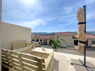 Maison contemporaine avec garage et jardin - LA GRAND CROIX - 108.91 m2 - VENDU