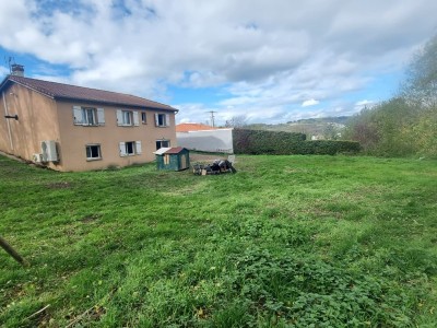 Maison sur sous-sol de 93m,terrain 1248m,secteur rsidentiel