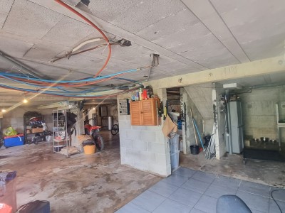 Maison sur sous-sol de 93m,terrain 1248m,secteur rsidentiel