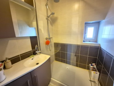 MAISON - LA RICAMARIE - 230 m2 - 210000€
