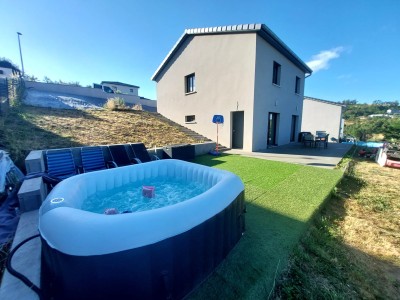 MAISON DUPLEX A VENDRE - LA RICAMARIE - 103 m2 - 259000€
