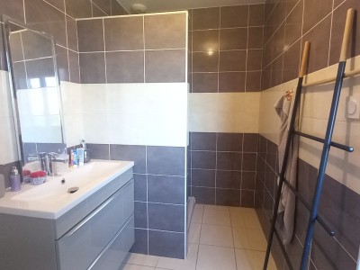 MAISON DUPLEX A VENDRE - LA RICAMARIE - 103 m2 - 240 000 €