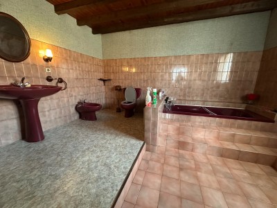 Maison de village en pierres A VENDRE - LA VERSANNE - 223 m2 - 230�000�&euro;