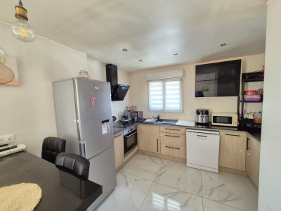 MAISON - LE CHAMBON FEUGEROLLES - 112 m2 - VENDU