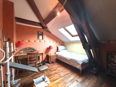 MAISON A VENDRE - LE CHAMBON FEUGEROLLES - 146 m2 - 175�000�&euro;