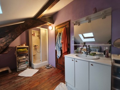 MAISON A VENDRE - LE CHAMBON FEUGEROLLES - 146 m2 - 175�000�&euro;