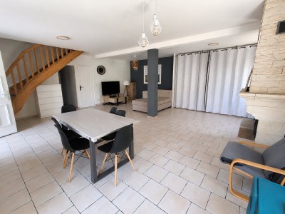 MAISON A VENDRE - LE CHAMBON FEUGEROLLES - 112 m2 - 240 000 &euro;