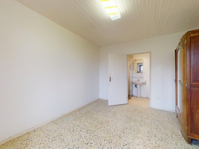 MAISON A VENDRE - LES VILLETTES - 145 m2 - 159 000 €