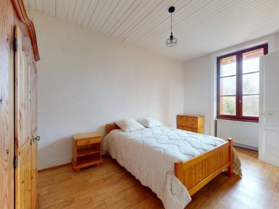 MAISON A VENDRE - LES VILLETTES - 145 m2 - 159 000 €