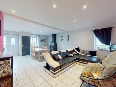 MAISON A VENDRE - LES VILLETTES - 175 m2 - 249�000�&euro;