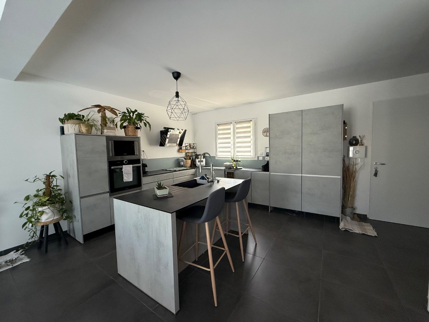 Maison mitoyenne par un cot� - LORETTE - 105 m2 - VENDU