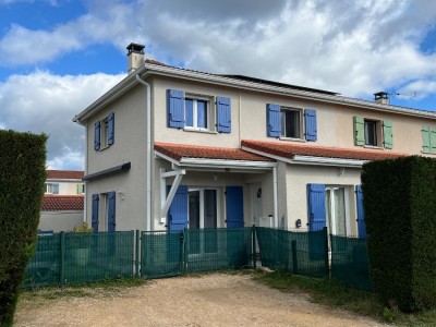 MAISON - MONTROND LES BAINS - 82 m2 - VENDU