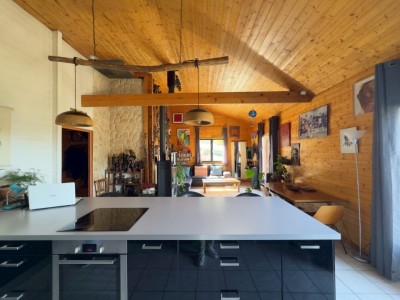 CHALET A VENDRE - PAVEZIN - 100 m2 - 289 000 &euro;