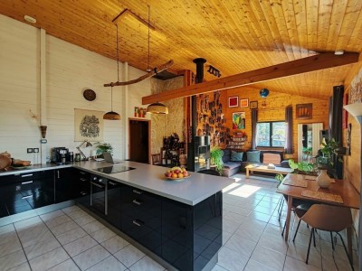 CHALET A VENDRE - PAVEZIN - 100 m2 - 289 000 &euro;