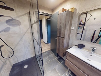 MAISON A VENDRE - RETOURNAC - 237 m2 - 230 000 €