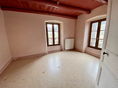 MAISON A VENDRE - ROCHE EN REGNIER - 136 m2 - 70 000 &euro;