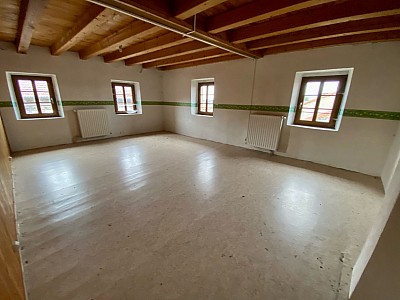 MAISON A VENDRE - ROCHE EN REGNIER - 136 m2 - 70 000 &euro;