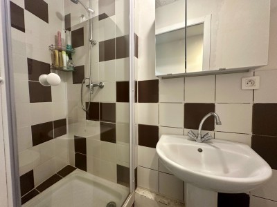 maison de ville A VENDRE - ST BONNET LE CHATEAU - 155 m2 - 140 000 €