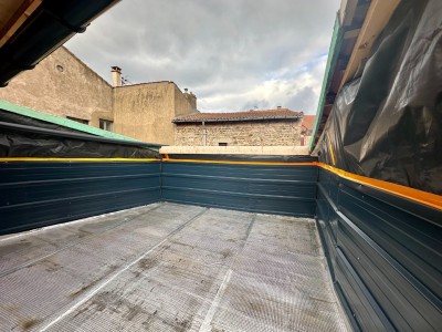 maison de ville A VENDRE - ST BONNET LE CHATEAU - 155 m2 - 140 000 €